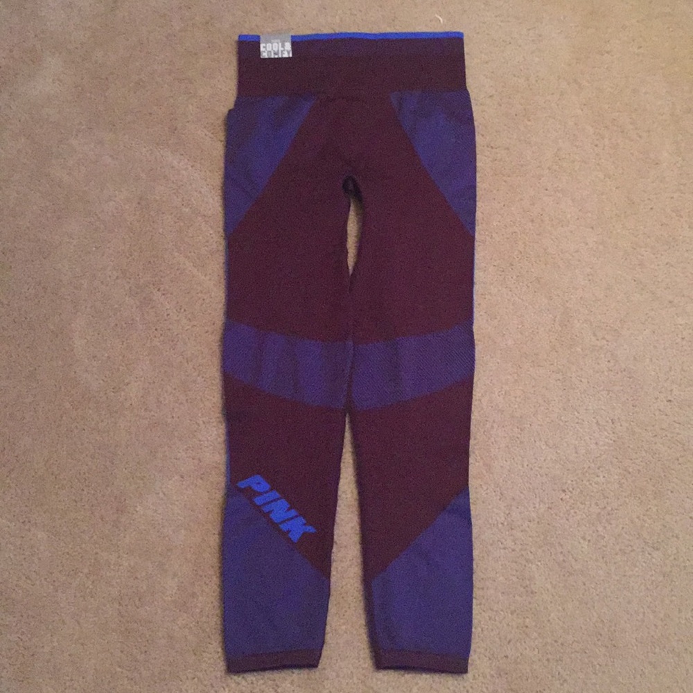 VS PINK Cool & Comfy Leggings Size L - Picture 2 of 6